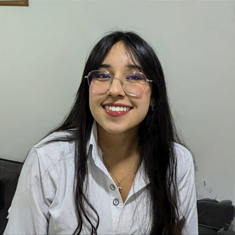 Paula Dayann Pallares Olivares